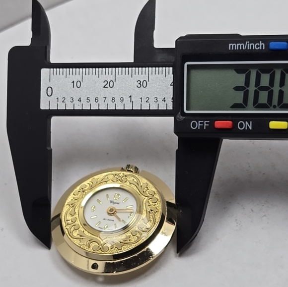 Womens Vintage Capri By Mepa Gold Tone Manual Wind Up Watch Pendant Works! Swiss - Picture 7 of 8